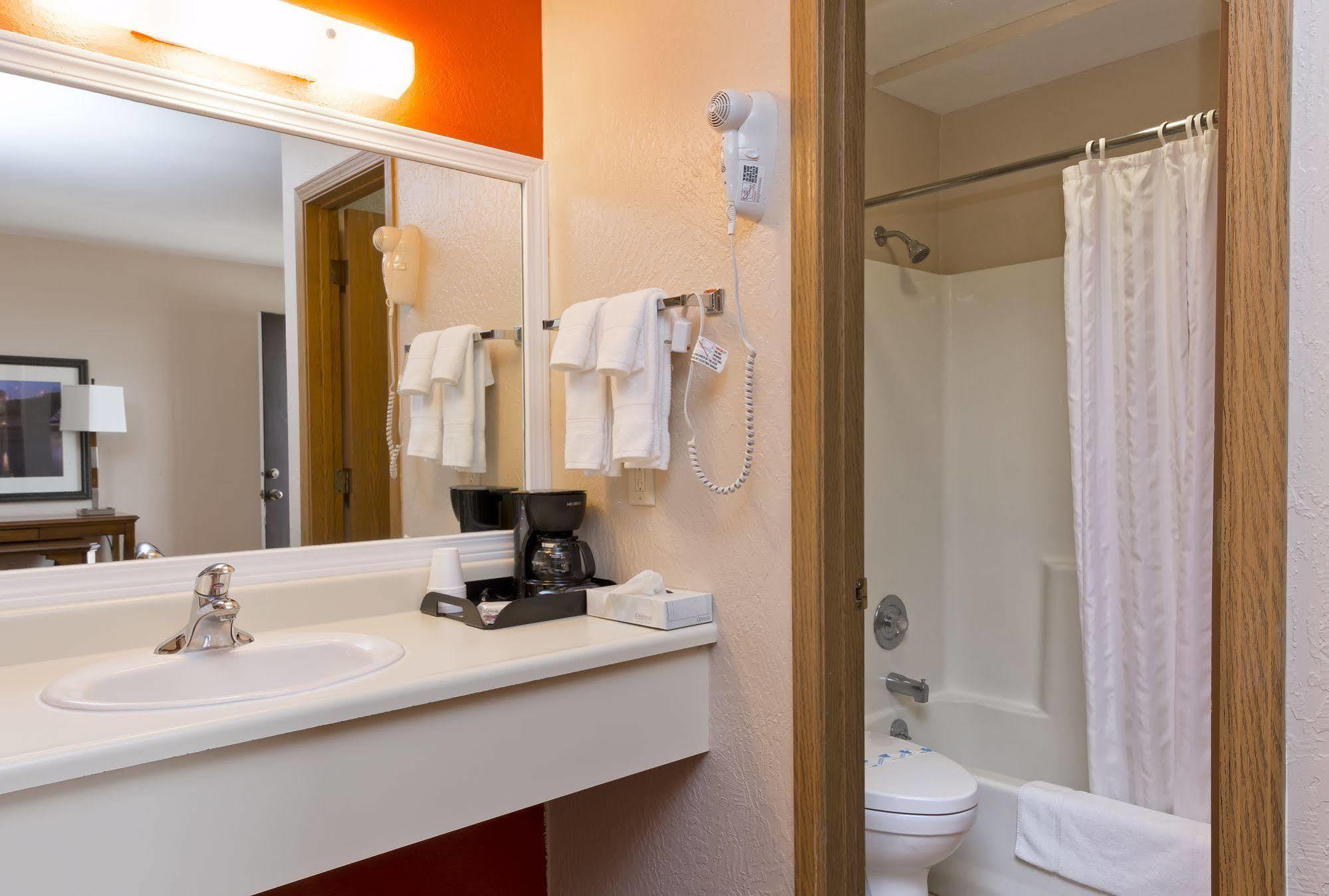 Flagstone Motel Port Angeles Dış mekan fotoğraf